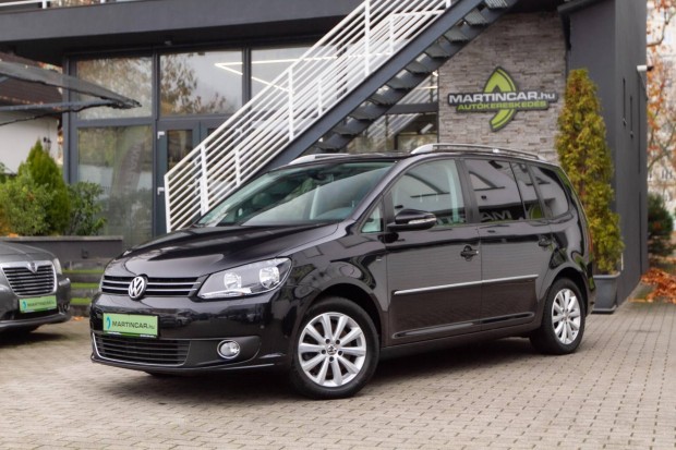 Volkswagen Touran 1.4 TSI Highline DSG [7 szem�...